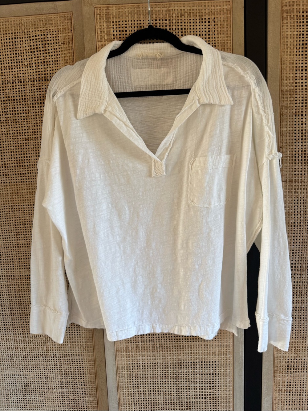 Millibon White Lightweight Long-Sleeve Tunic Top